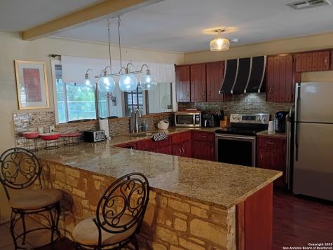 1401 Dezarae 4 San Antonio TX 78253