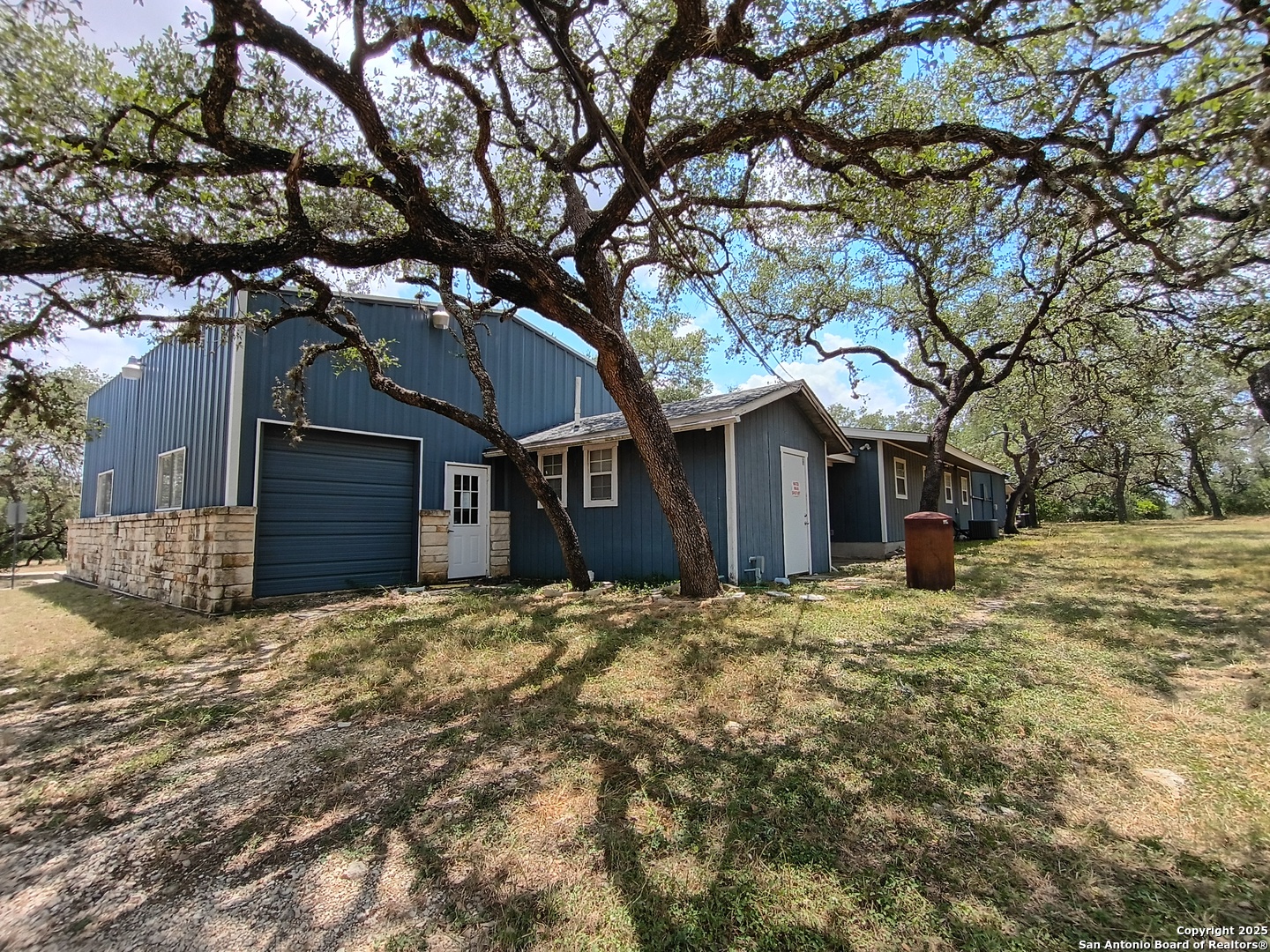 1401 Dezarae 4 San Antonio TX 78253