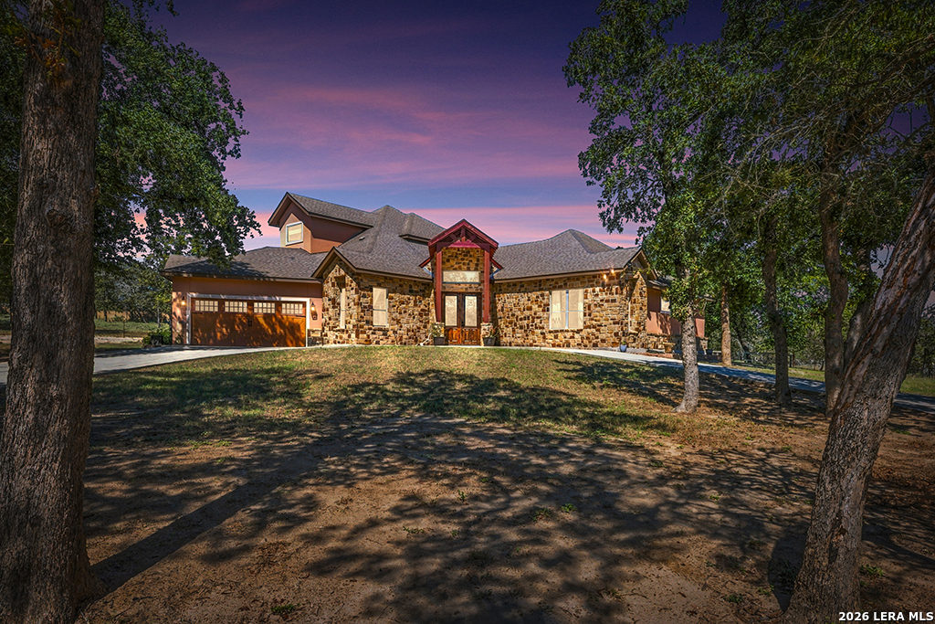 507 Enchanted Oak Drive La Vernia TX 78121