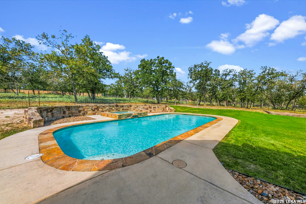 507 Enchanted Oak Drive La Vernia TX 78121