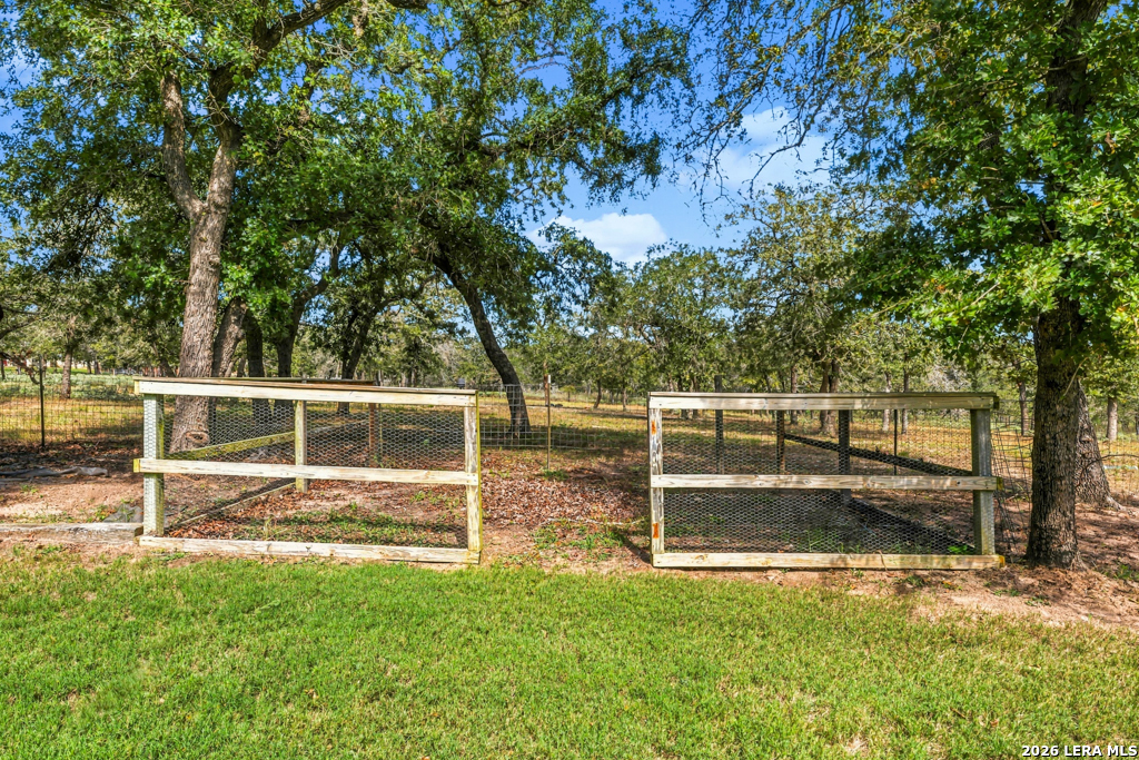 507 Enchanted Oak Drive La Vernia TX 78121