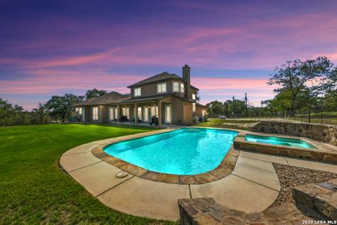 507 Enchanted Oak Drive La Vernia TX 78121