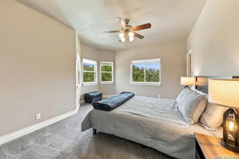 507 Enchanted Oak Drive La Vernia TX 78121
