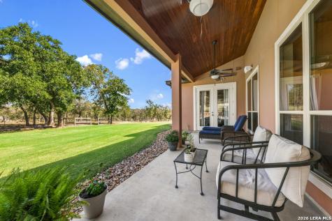 507 Enchanted Oak Drive La Vernia TX 78121
