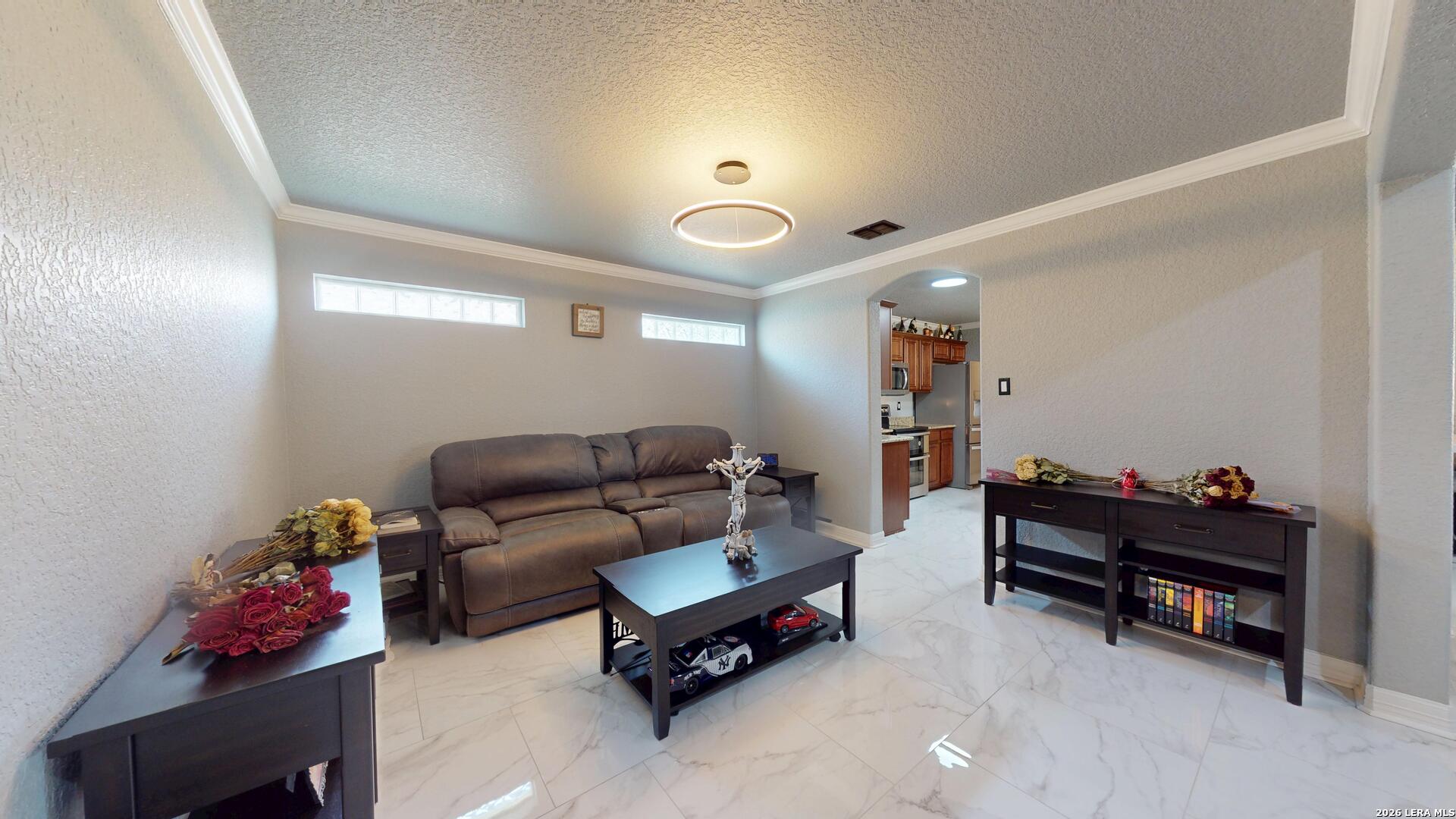 6127 Royal Ridge San Antonio TX 78239