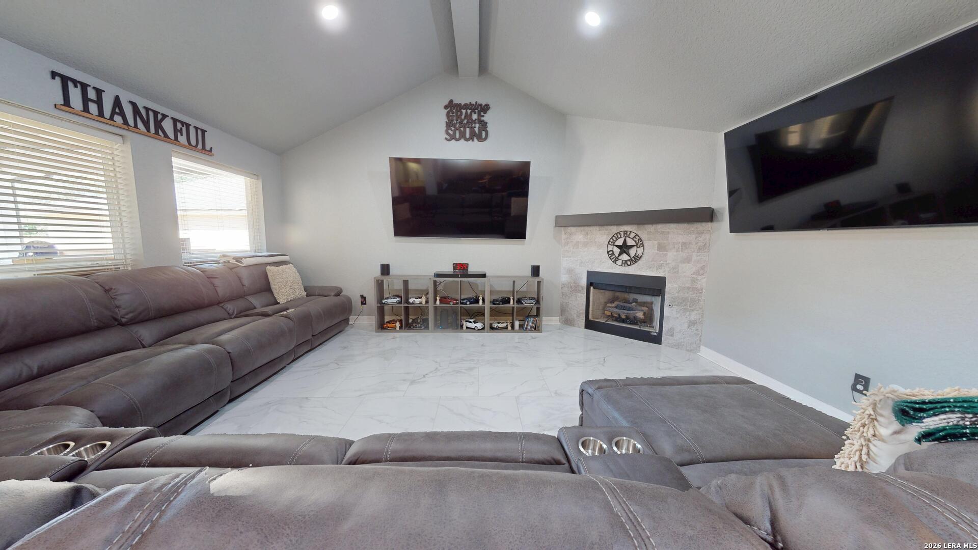 6127 Royal Ridge San Antonio TX 78239