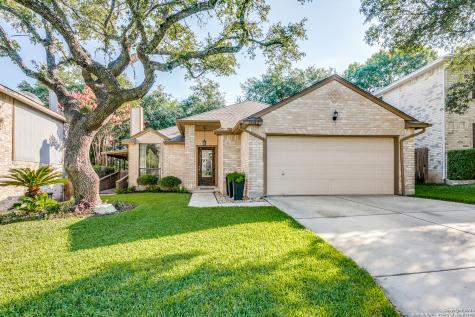 1042 Hedgestone Drive San Antonio TX 78258