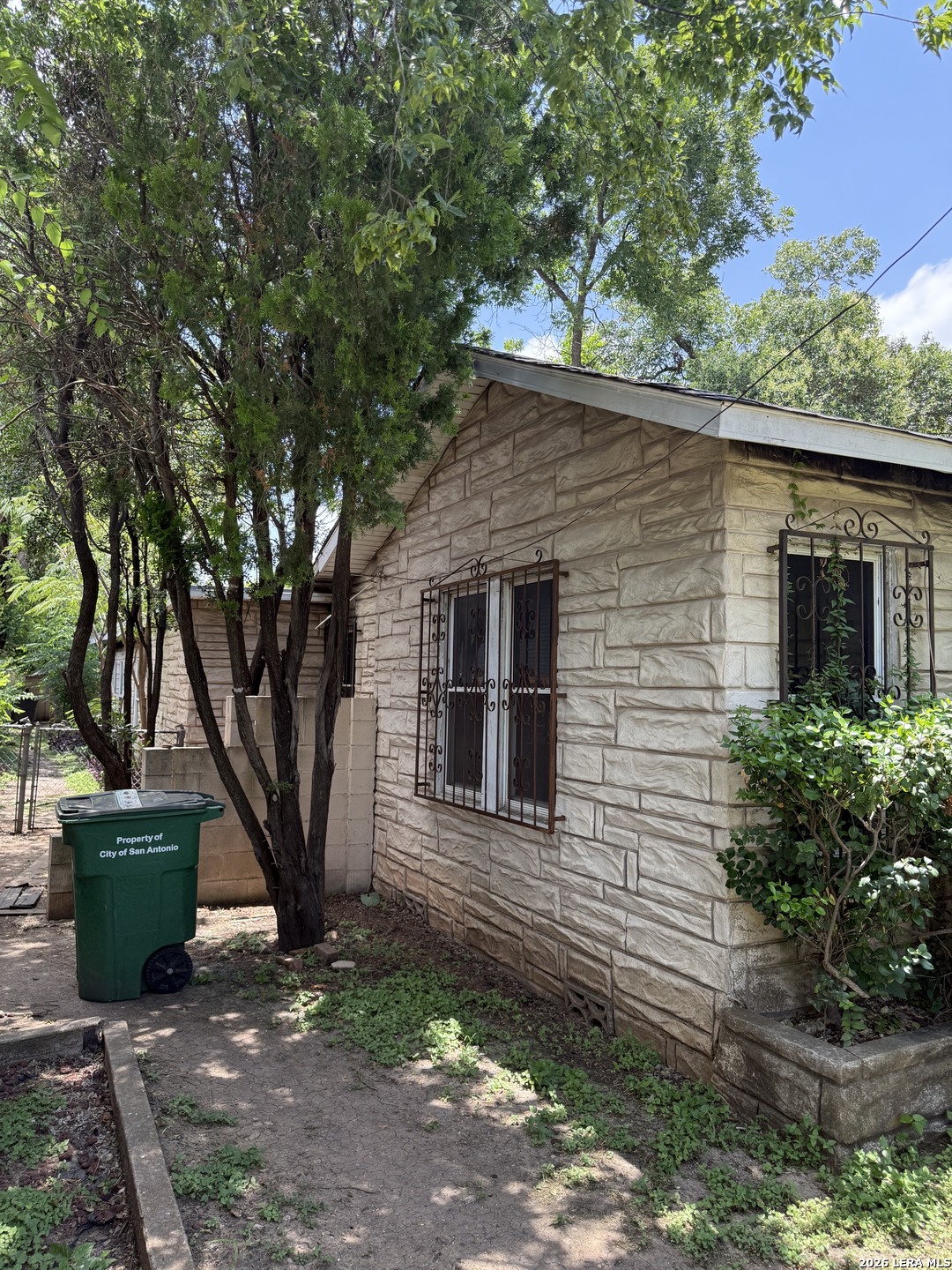 1026 Gibbs San Antonio TX 78202