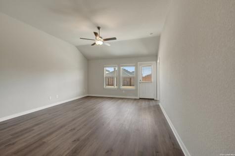 6754 Red Buffalo Trail San Antonio TX 78253