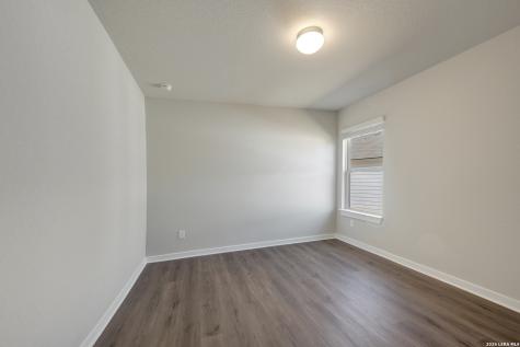 6754 Red Buffalo Trail San Antonio TX 78253