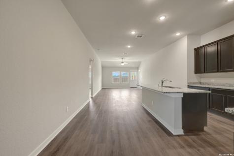 6754 Red Buffalo Trail San Antonio TX 78253