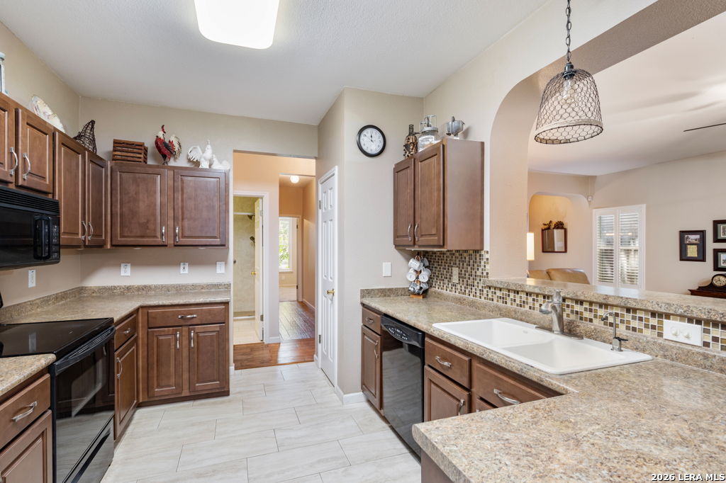 2350 Windmill Way San Antonio TX 78232