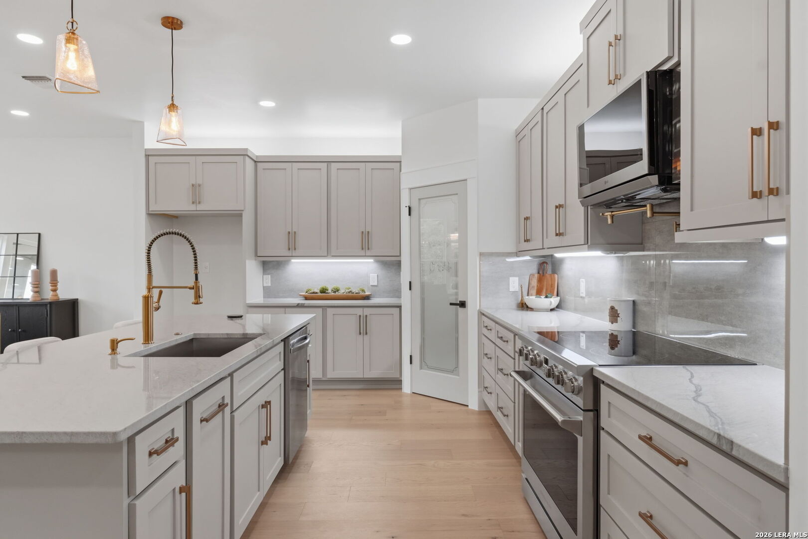 1714 Junction Ridge San Antonio TX 78248