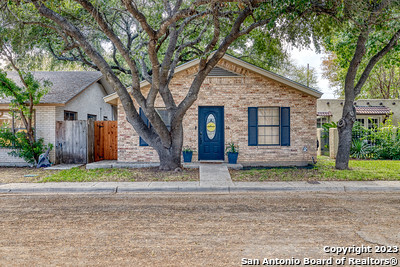 16 Kings Court Uvalde TX 78801