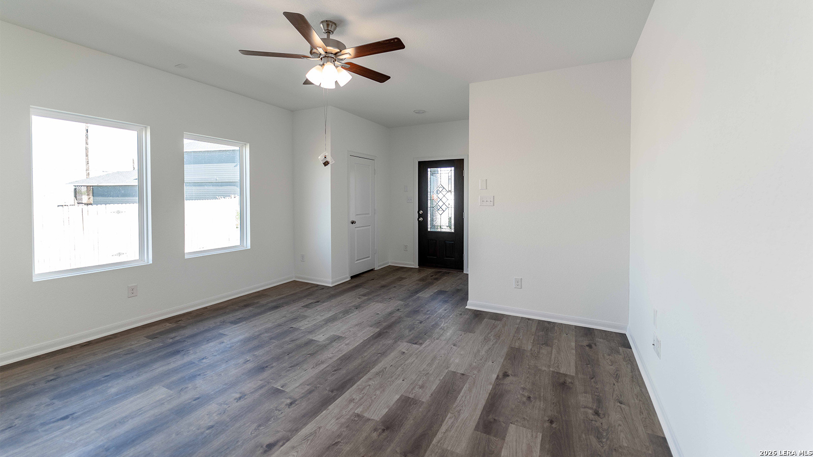 11106 Schmidt Lane Converse TX 78109