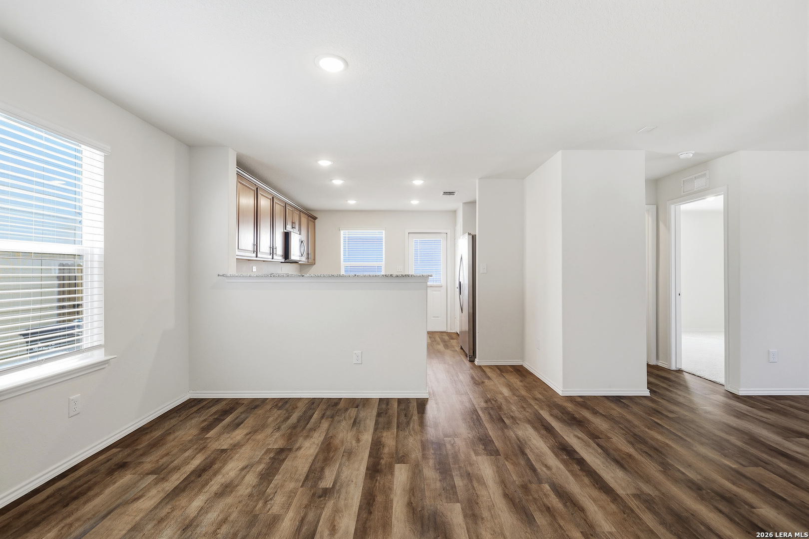 6322 Sycamore Run San Antonio TX 78219