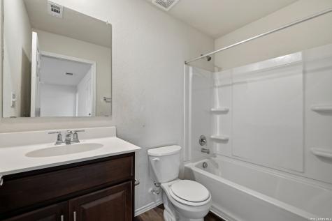 6322 Sycamore Run San Antonio TX 78219