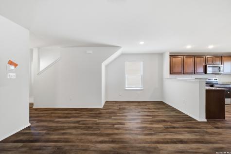 6322 Sycamore Run San Antonio TX 78219