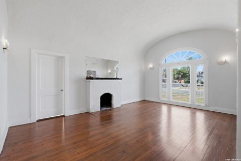 1446 Fulton San Antonio TX 78201