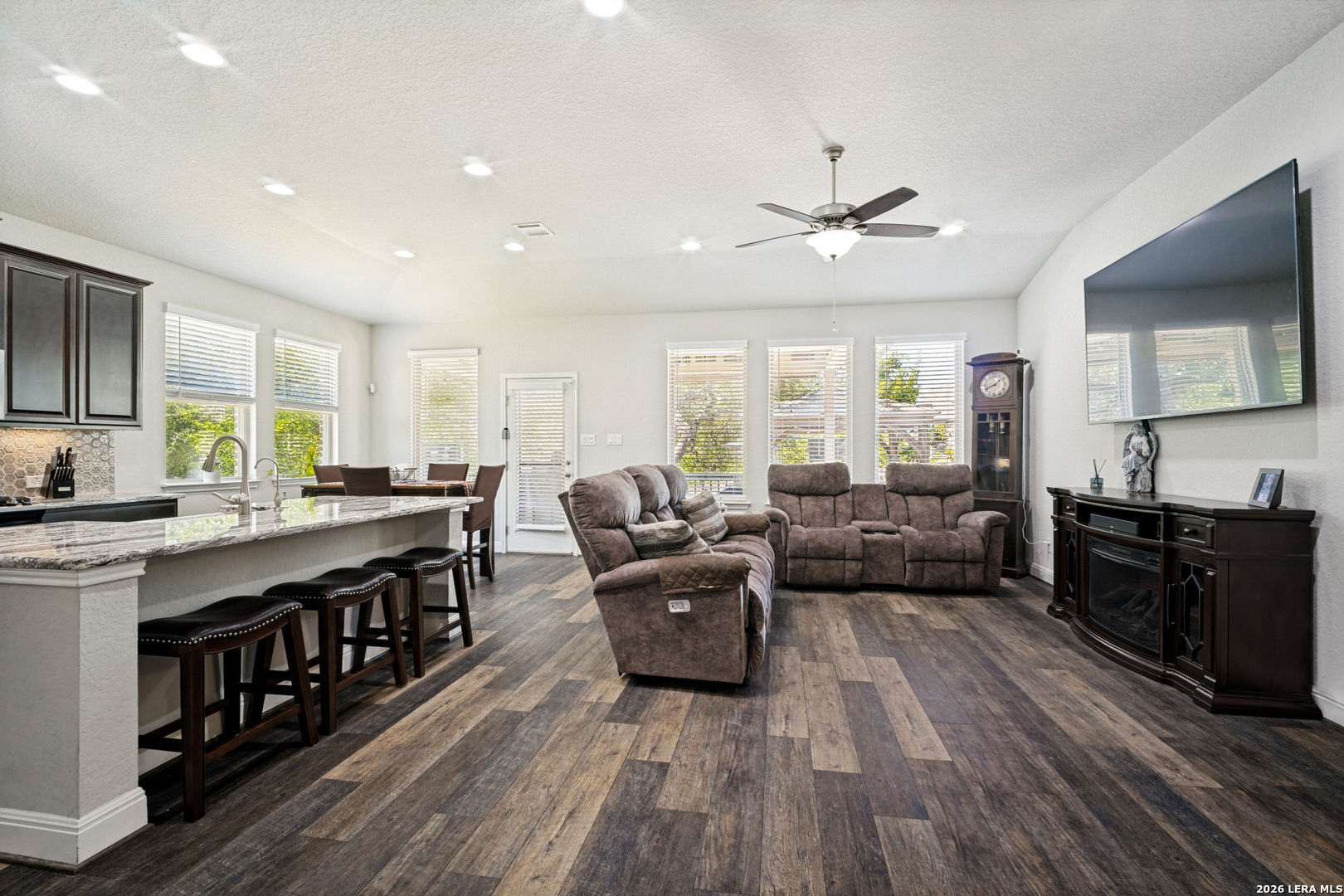 2003 Tiptop Lane San Antonio TX 78253