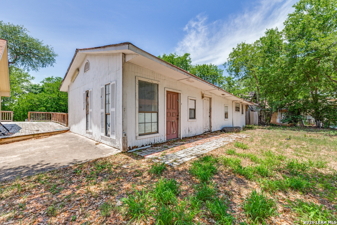 3311 W Commerce San Antonio TX 78207
