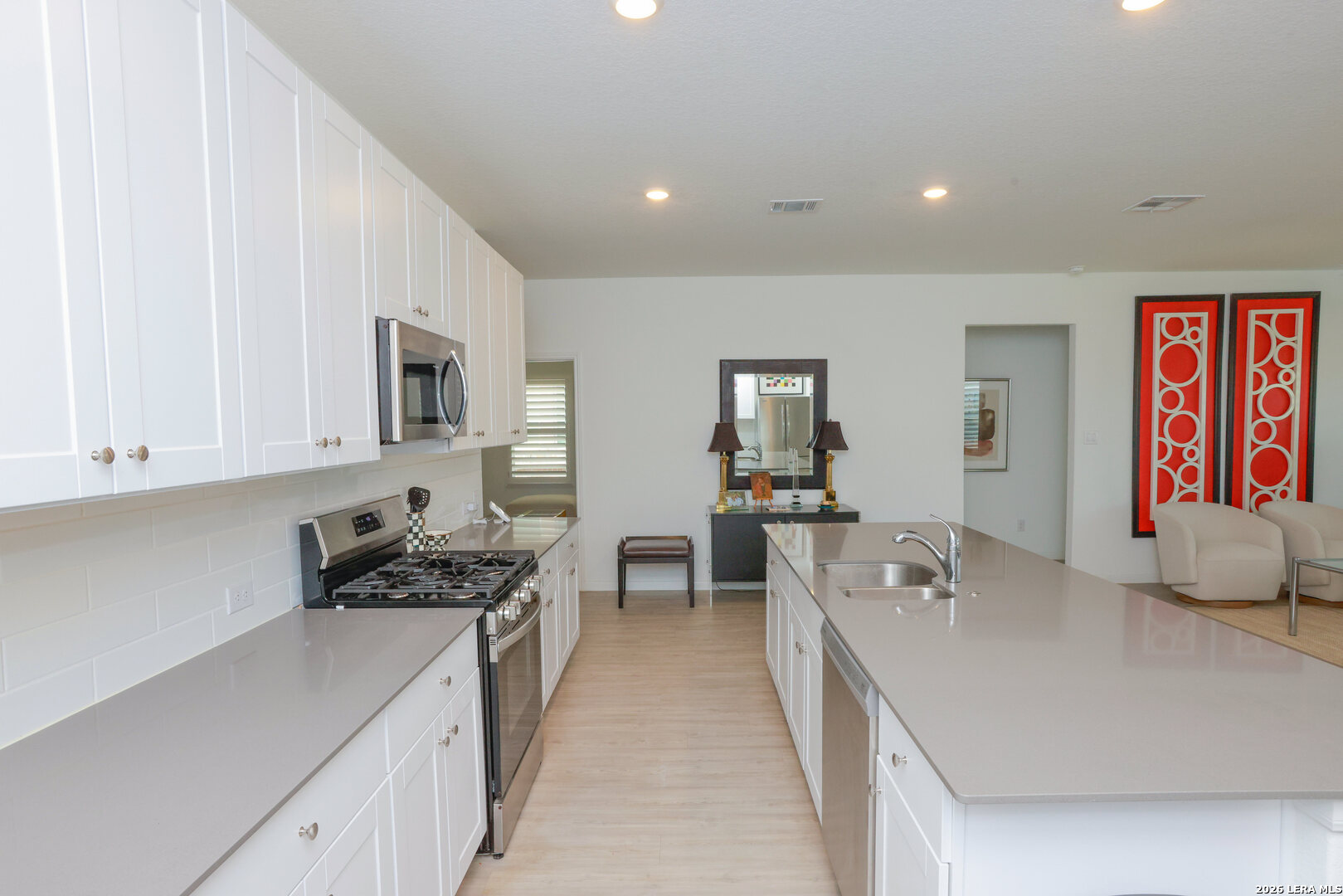 5904 American Elm Bulverde TX 78163