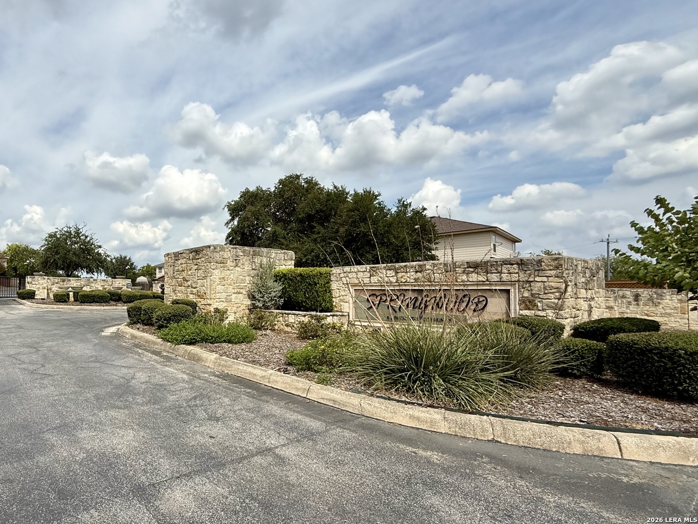 9007 Walnut Springs Universal City TX 78148