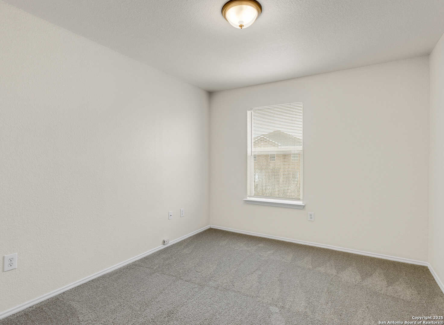 11018 Dublin Field San Antonio TX 78254