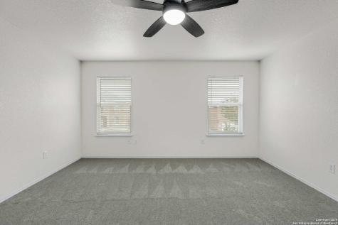 11018 Dublin Field San Antonio TX 78254