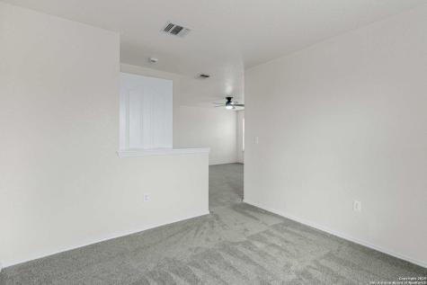 11018 Dublin Field San Antonio TX 78254