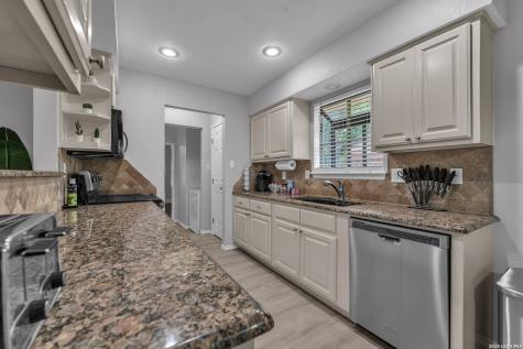 139 Navajo Circle Cibolo TX 78108