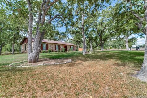 5110 Fm 1104 Kingsbury TX 78638