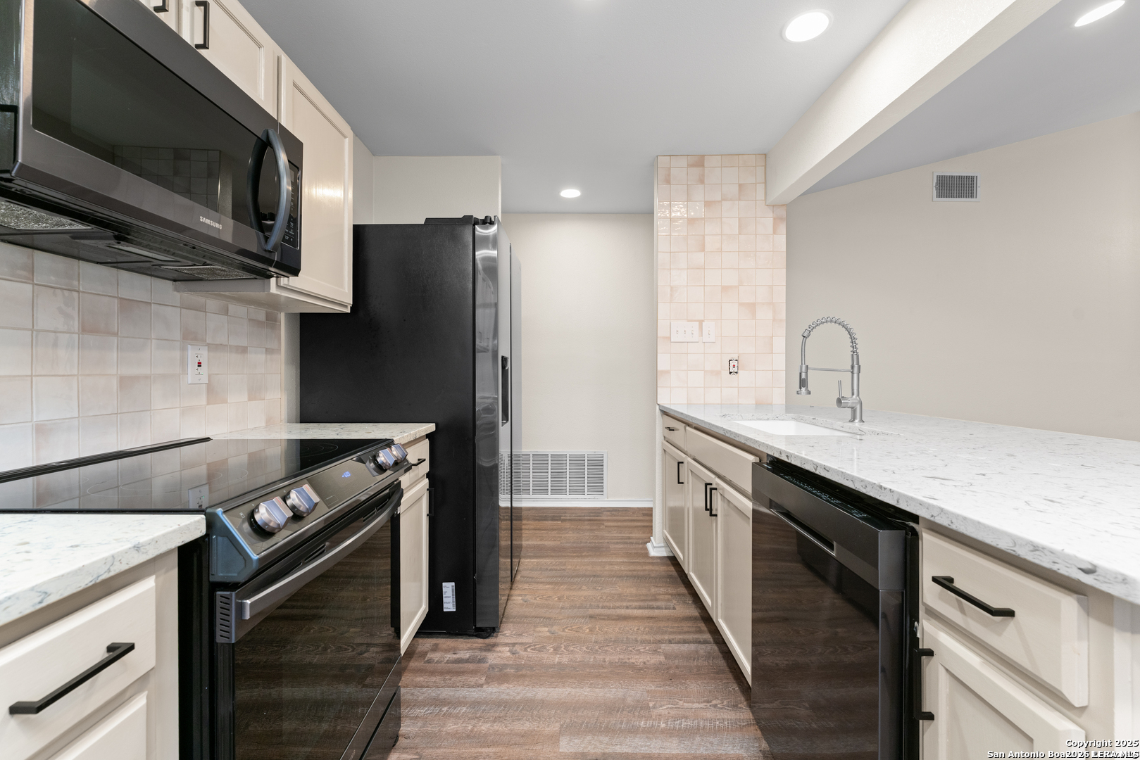 2278 Knights Wood San Antonio TX 78231