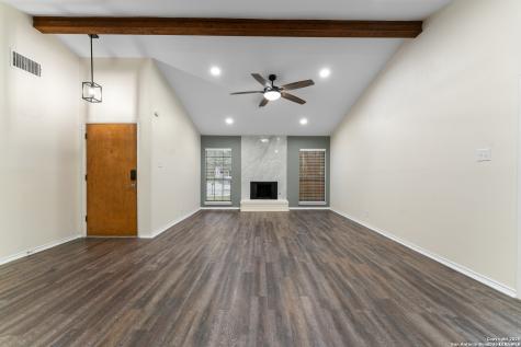 2278 Knights Wood San Antonio TX 78231