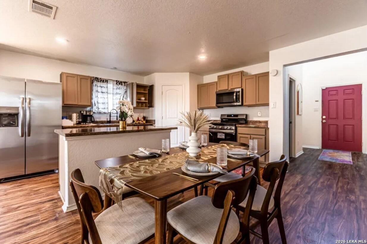 3240 Mission River San Antonio TX 78245