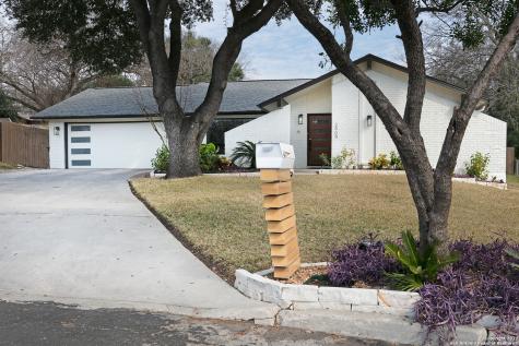 2909 Sir Phillip Drive San Antonio TX 78209