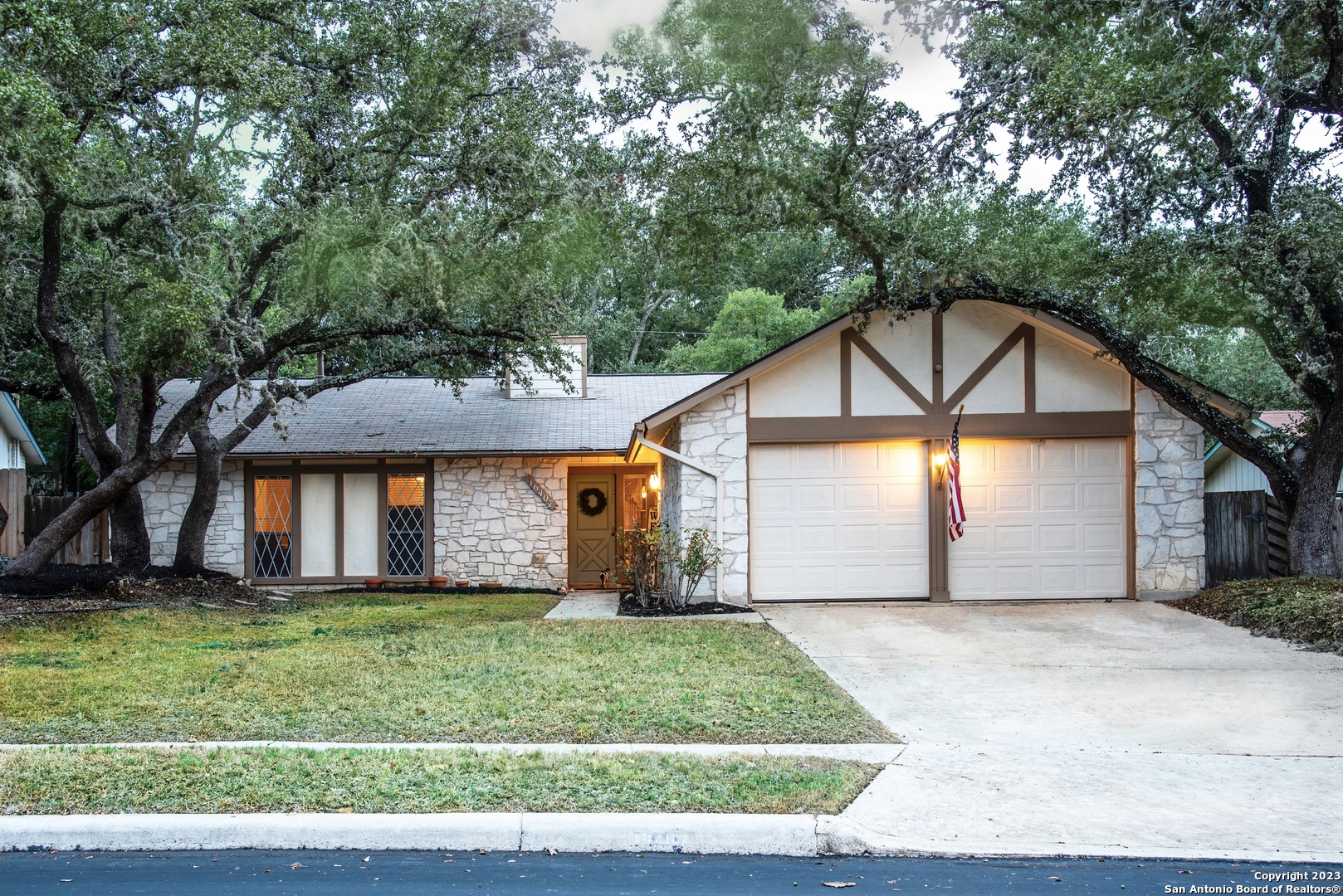 16407 Hunting Valley Street San Antonio TX 78247