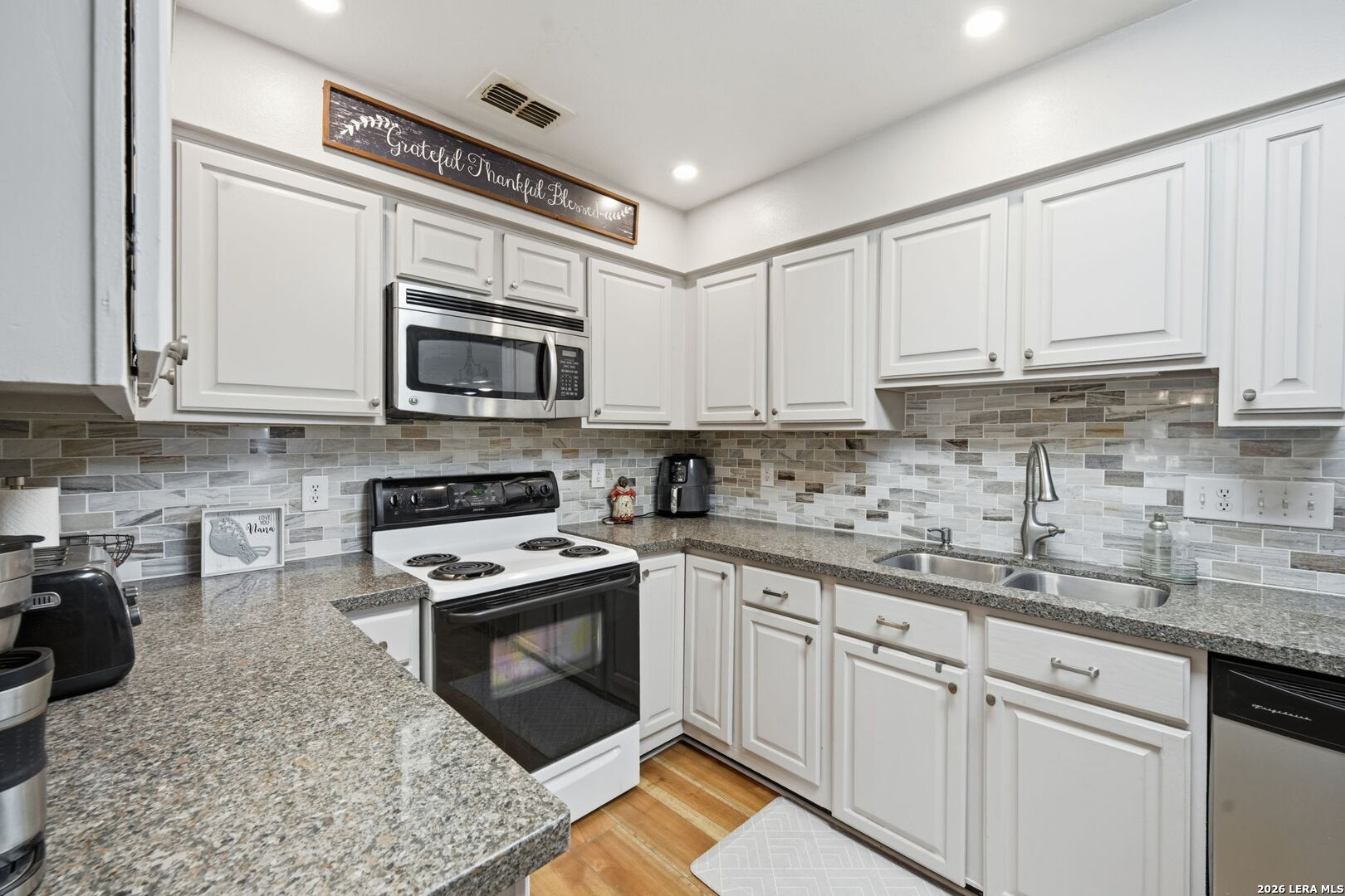 3744 Hunters Schertz TX 78108