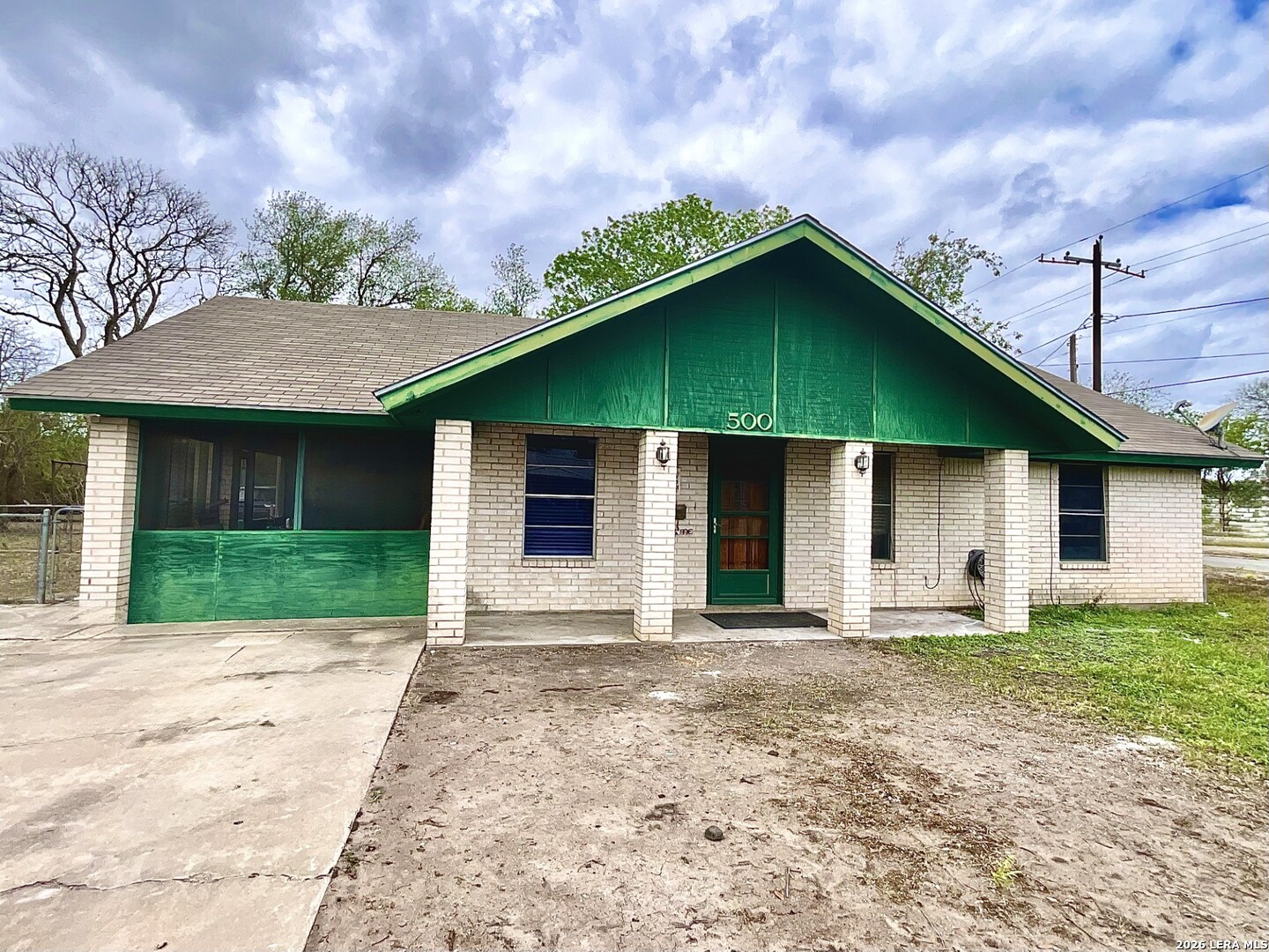 500 S Minneapolis Street Beeville TX 78102
