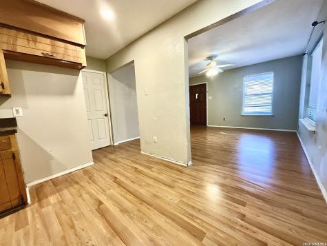 500 S Minneapolis Street Beeville TX 78102