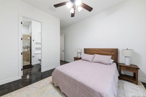 2607 Kangaroo New Braunfels TX 78132