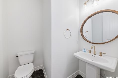 2607 Kangaroo New Braunfels TX 78132