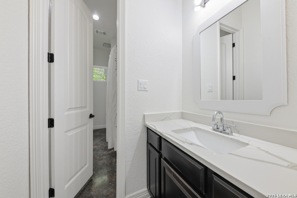 2607 Kangaroo New Braunfels TX 78132