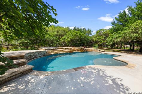 2607 Kangaroo New Braunfels TX 78132