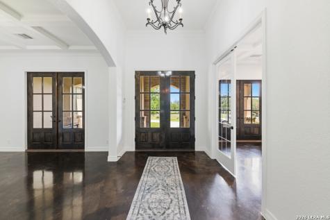2607 Kangaroo New Braunfels TX 78132