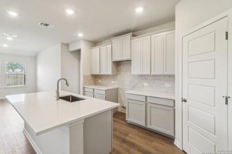 9905 Paladin Ridge San Antonio TX 78254