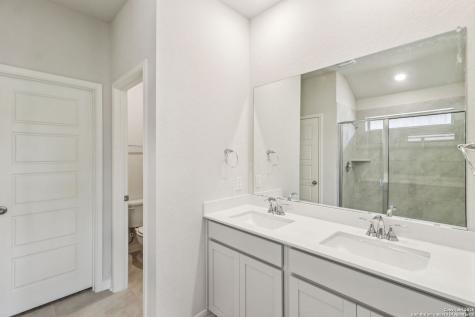 9905 Paladin Ridge San Antonio TX 78254