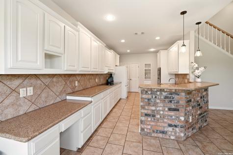 220 Private Road 4661 Castroville TX 78009