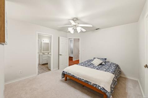 220 Private Road 4661 Castroville TX 78009