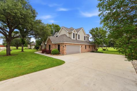 220 Private Road 4661 Castroville TX 78009